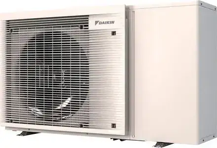 Αντλία θερμότητας Daikin Altherma 3 M EBLA04E3V3 — 4.3 kW